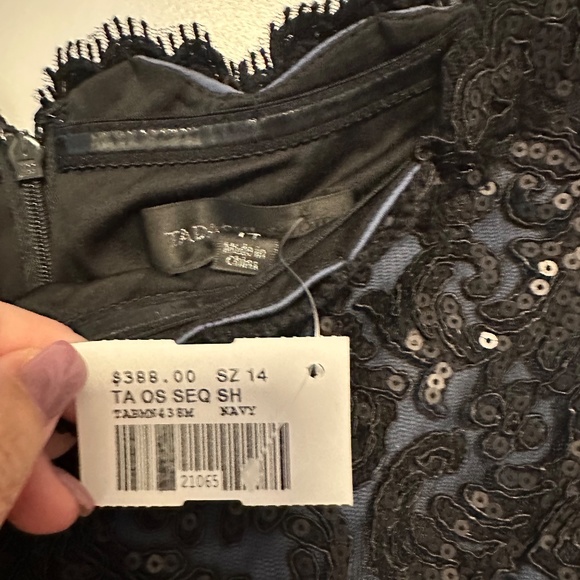 Tadashi Shoji sequin lace dress - Picture 3 of 4